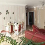 Bs Business Travelling Messe Homestay szállás *